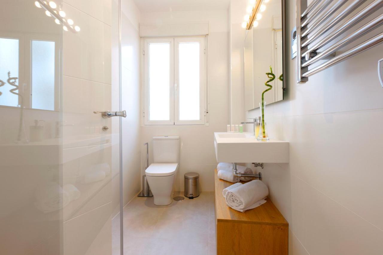 Angel Square Apartment Madrid Luaran gambar